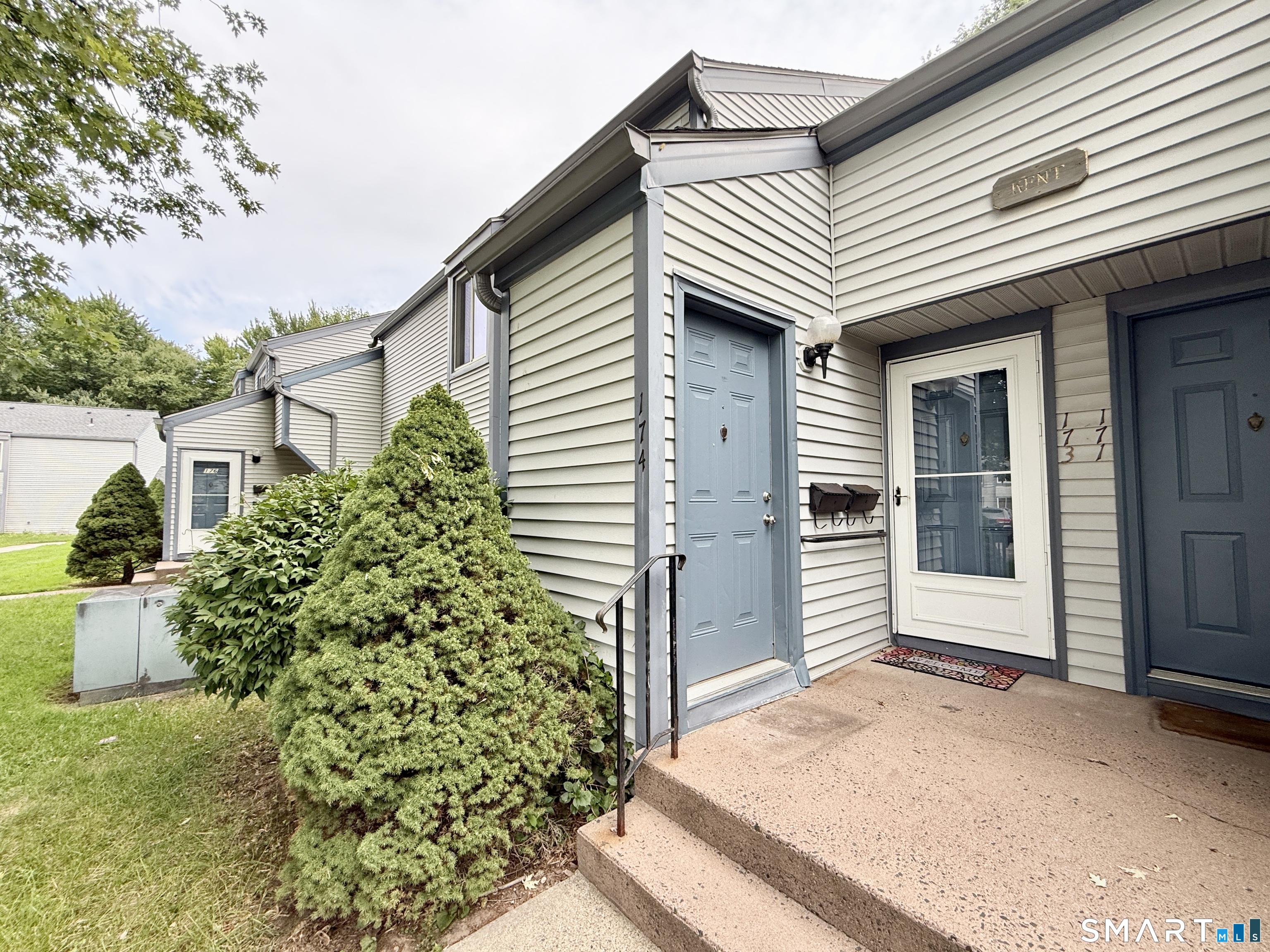 174 Candlewood Drive South Windsor CT 06074