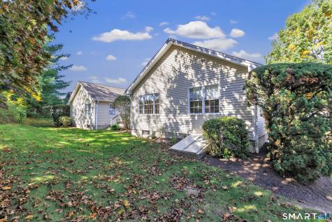 36 Long Hill Place Trumbull CT 06611