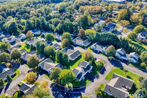 36 Long Hill Place Trumbull CT 06611