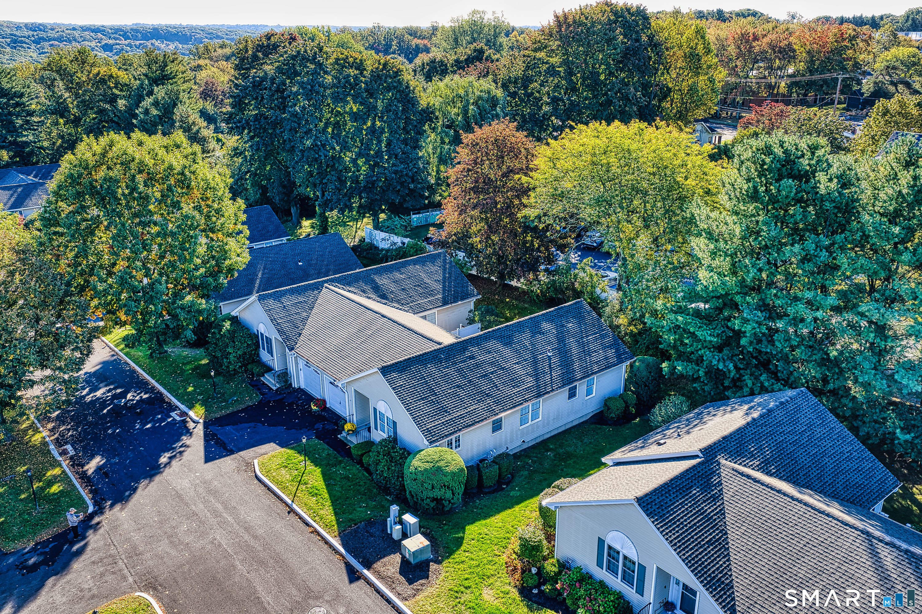 36 Long Hill Place Trumbull CT 06611