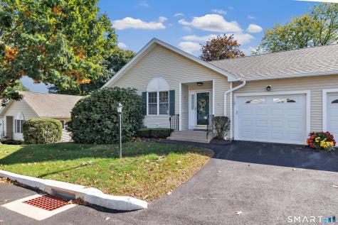 36 Long Hill Place Trumbull CT 06611