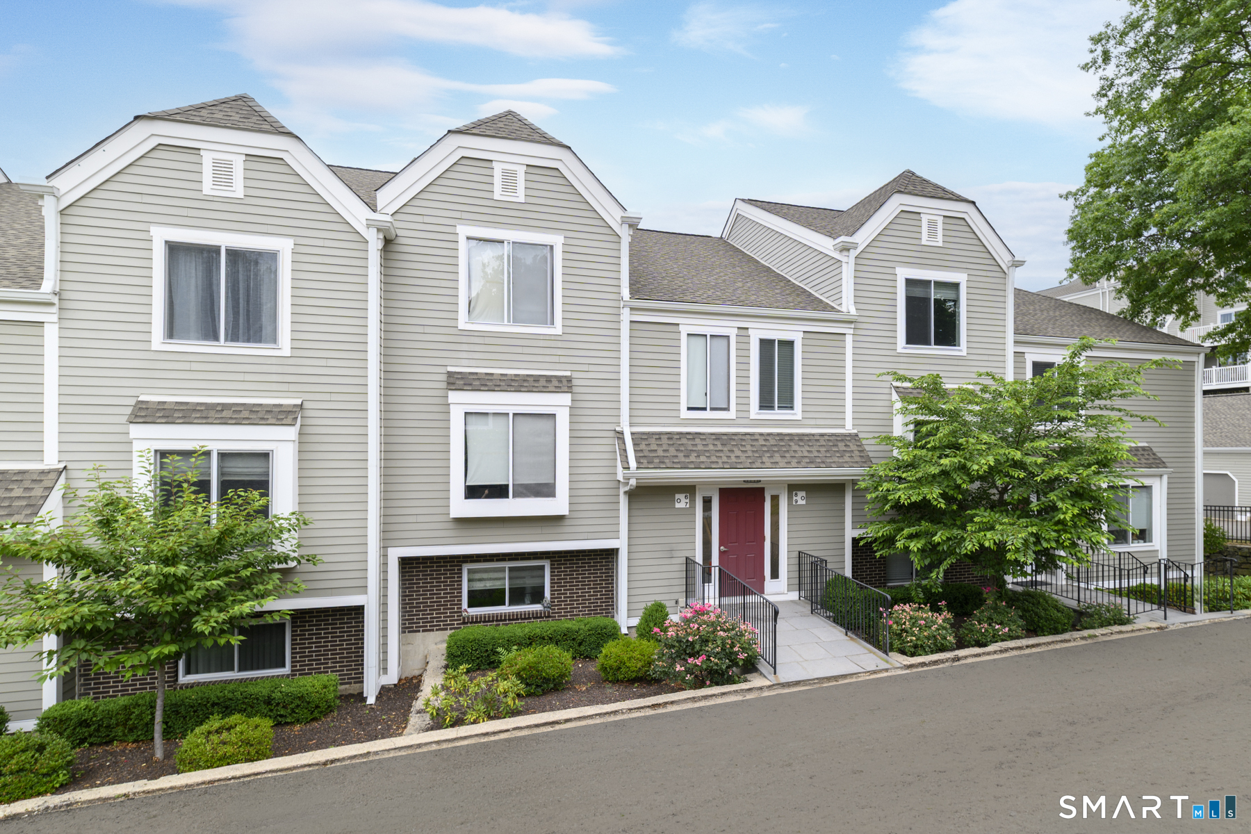 71 Aiken Street Norwalk CT 06851