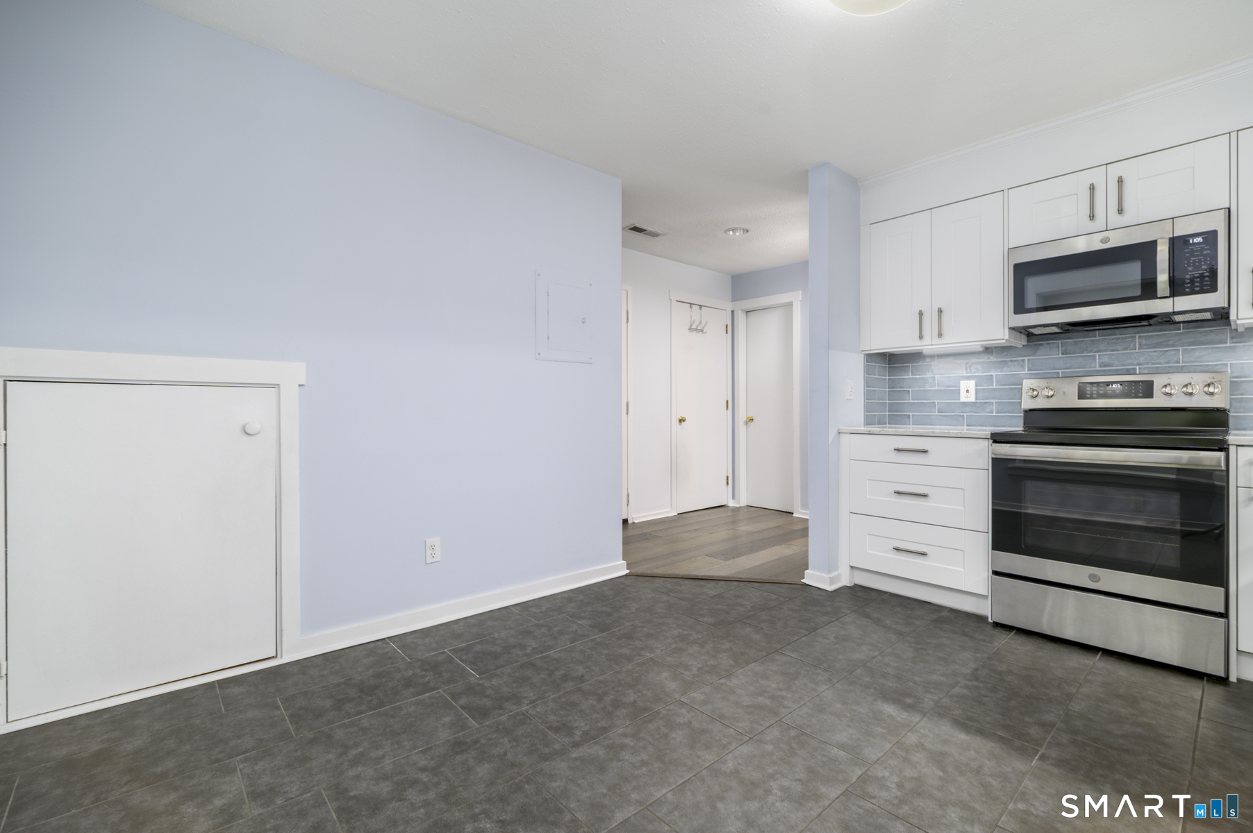 71 Aiken Street Norwalk CT 06851