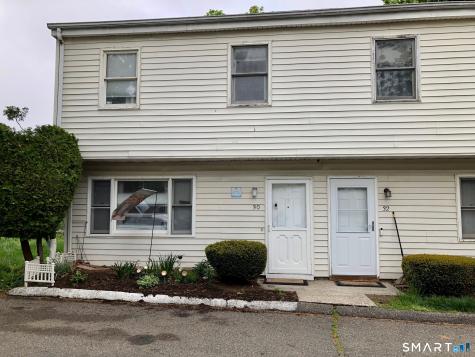30 Yarrington Court Bridgeport CT 06607