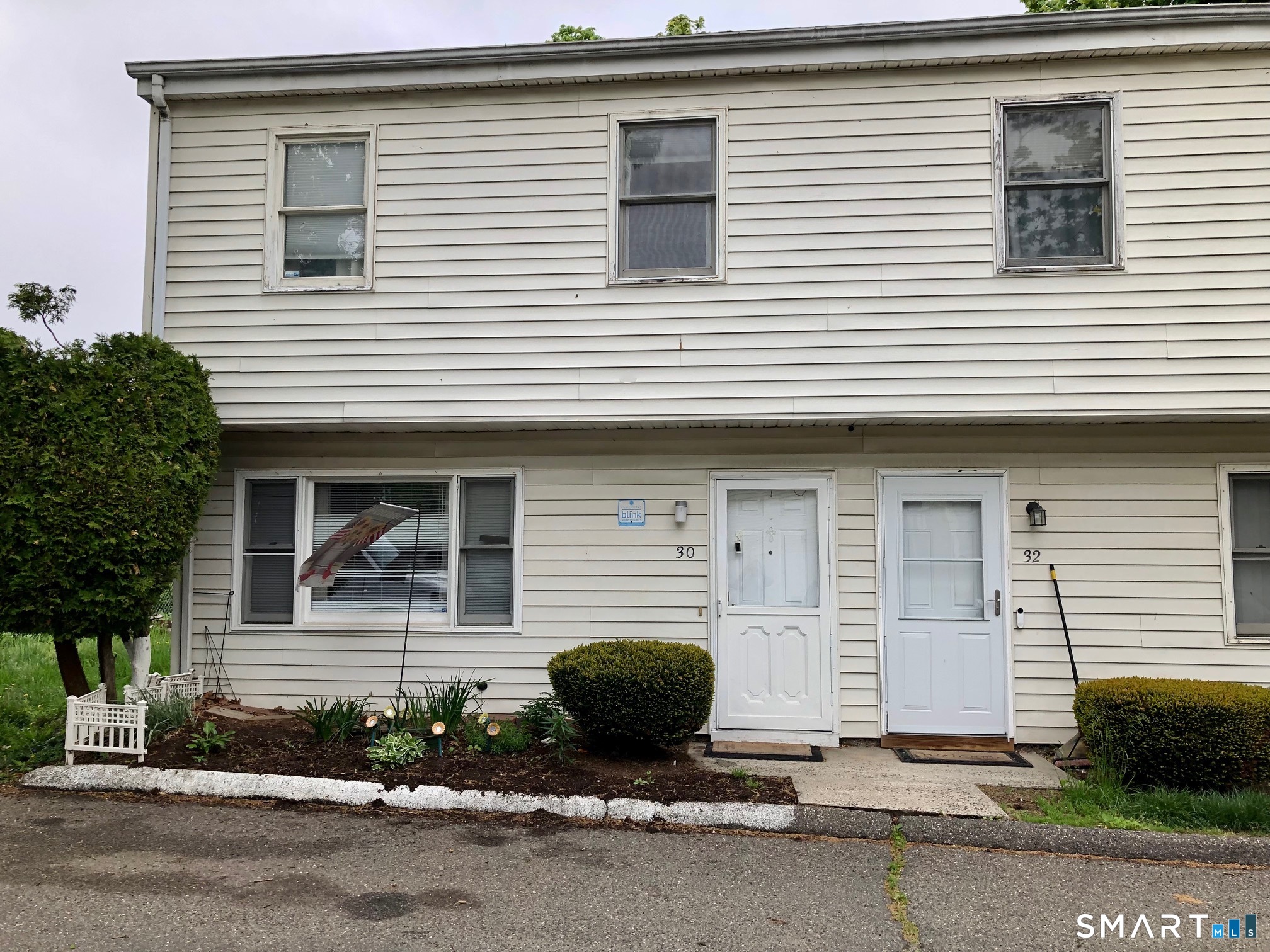 30 Yarrington Court Bridgeport CT 06607
