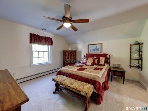 2 Streamside Lane Berlin CT 06037