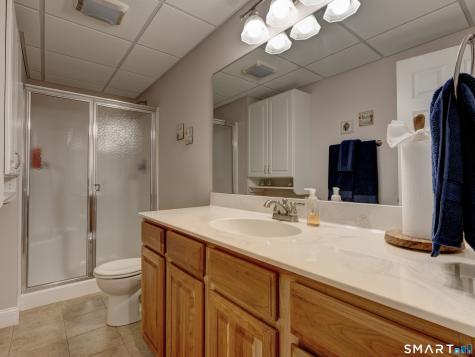 2 Streamside Lane Berlin CT 06037