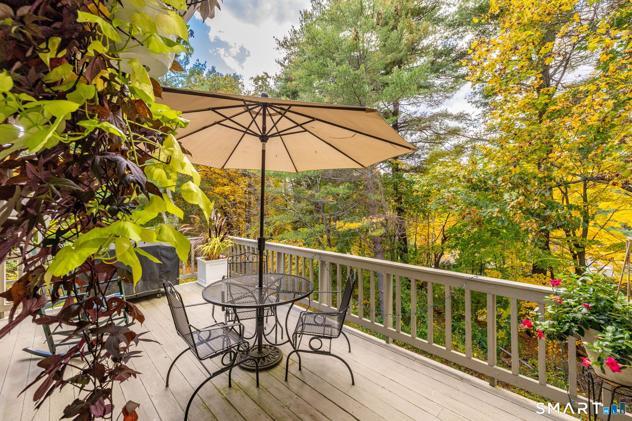 4 Saddle Crossing Avon CT 06001
