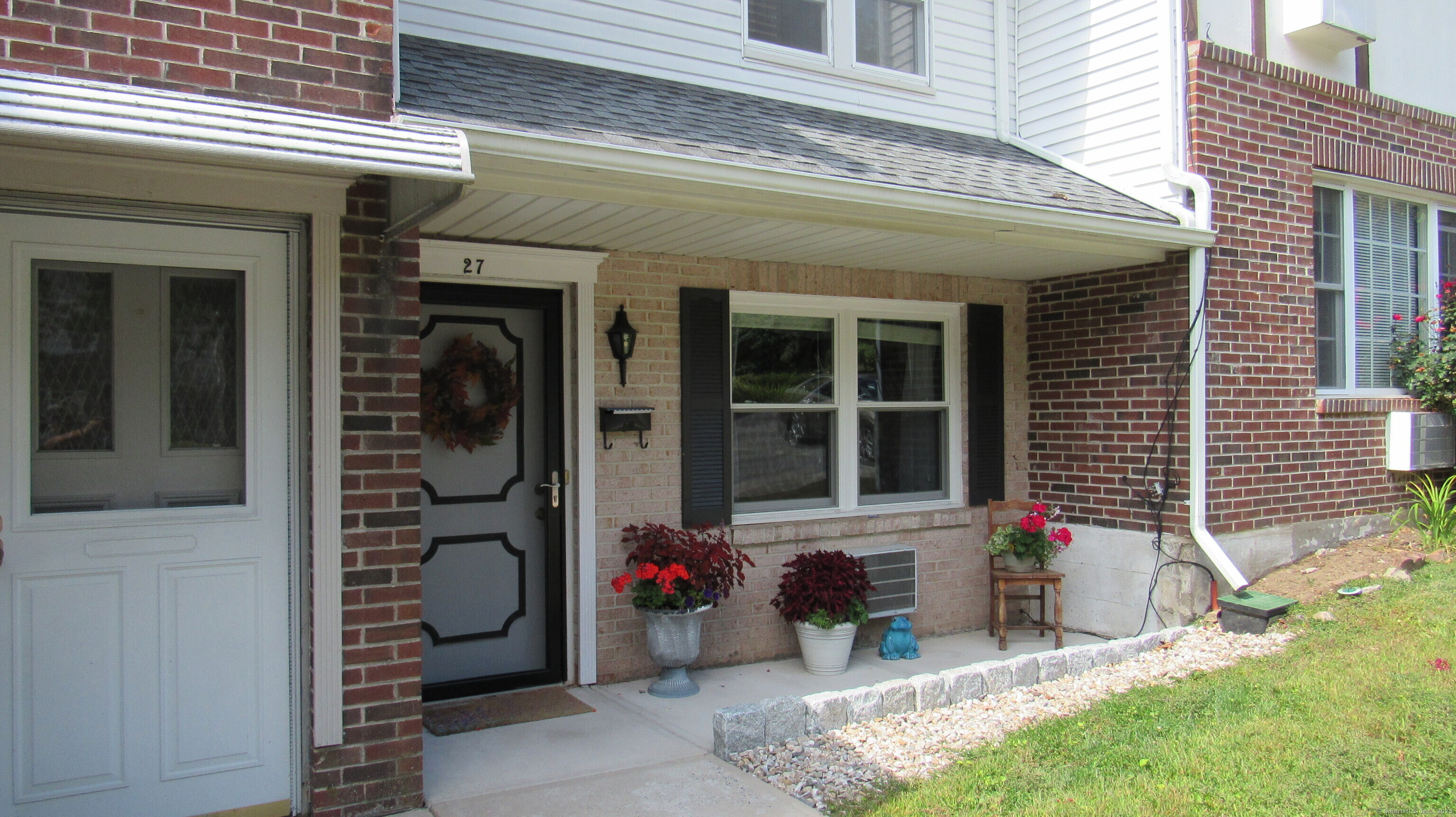 27 Surrey Lane Torrington CT 06790