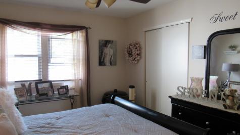 27 Surrey Lane Torrington CT 06790