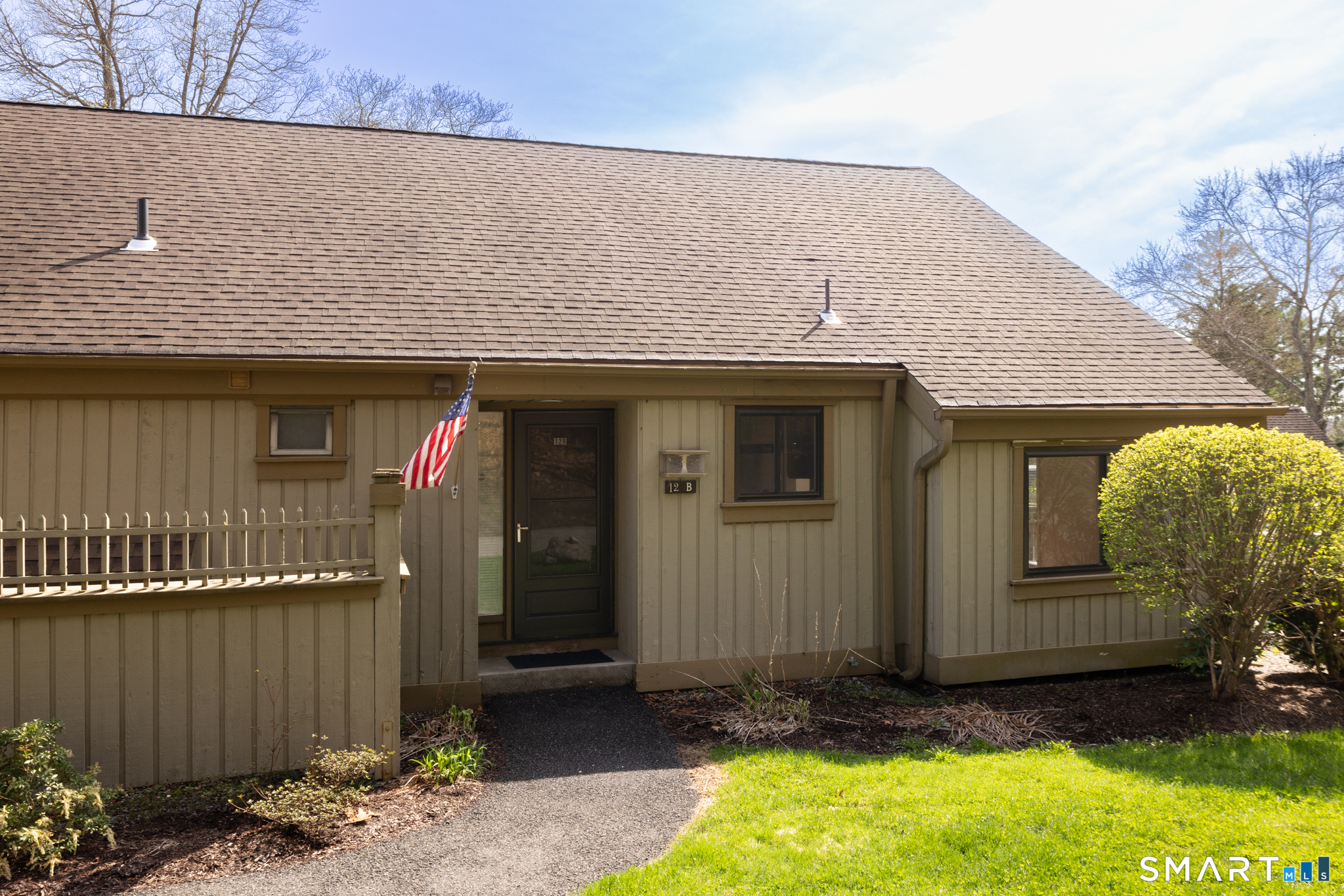 12 Heritage Village Southbury CT 06488