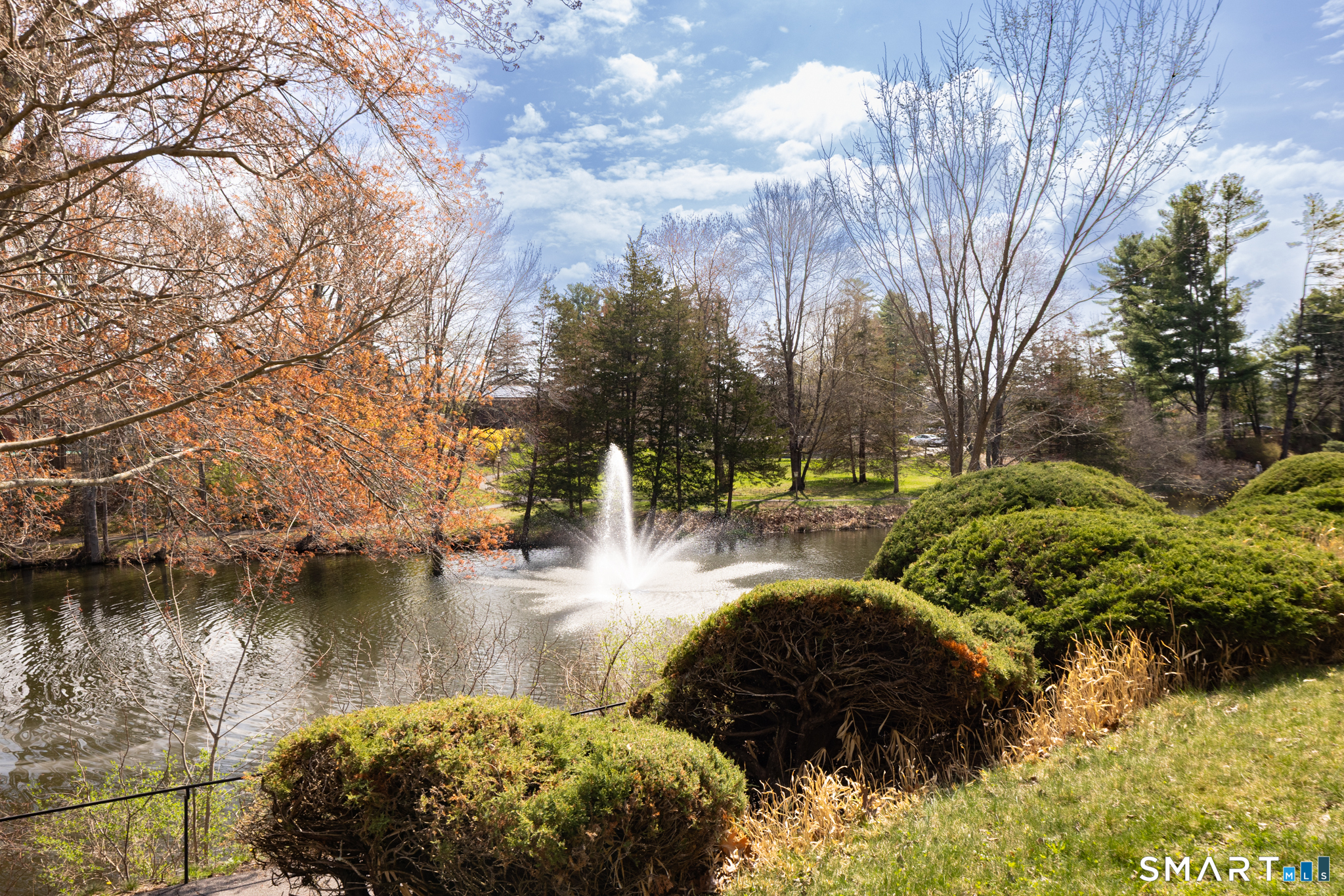 12 Heritage Village Southbury CT 06488
