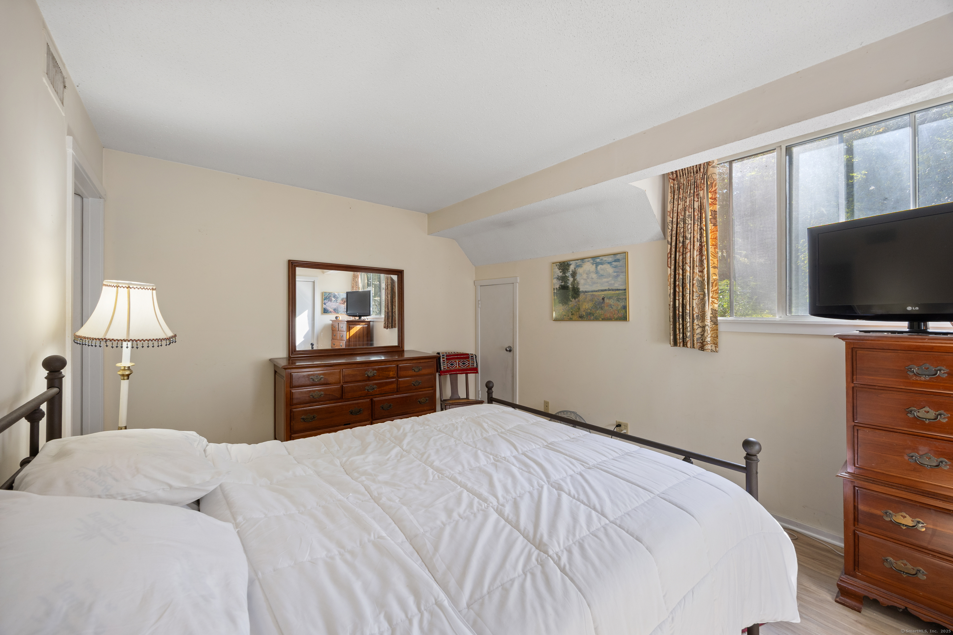 405 Heritage Village Southbury CT 06488