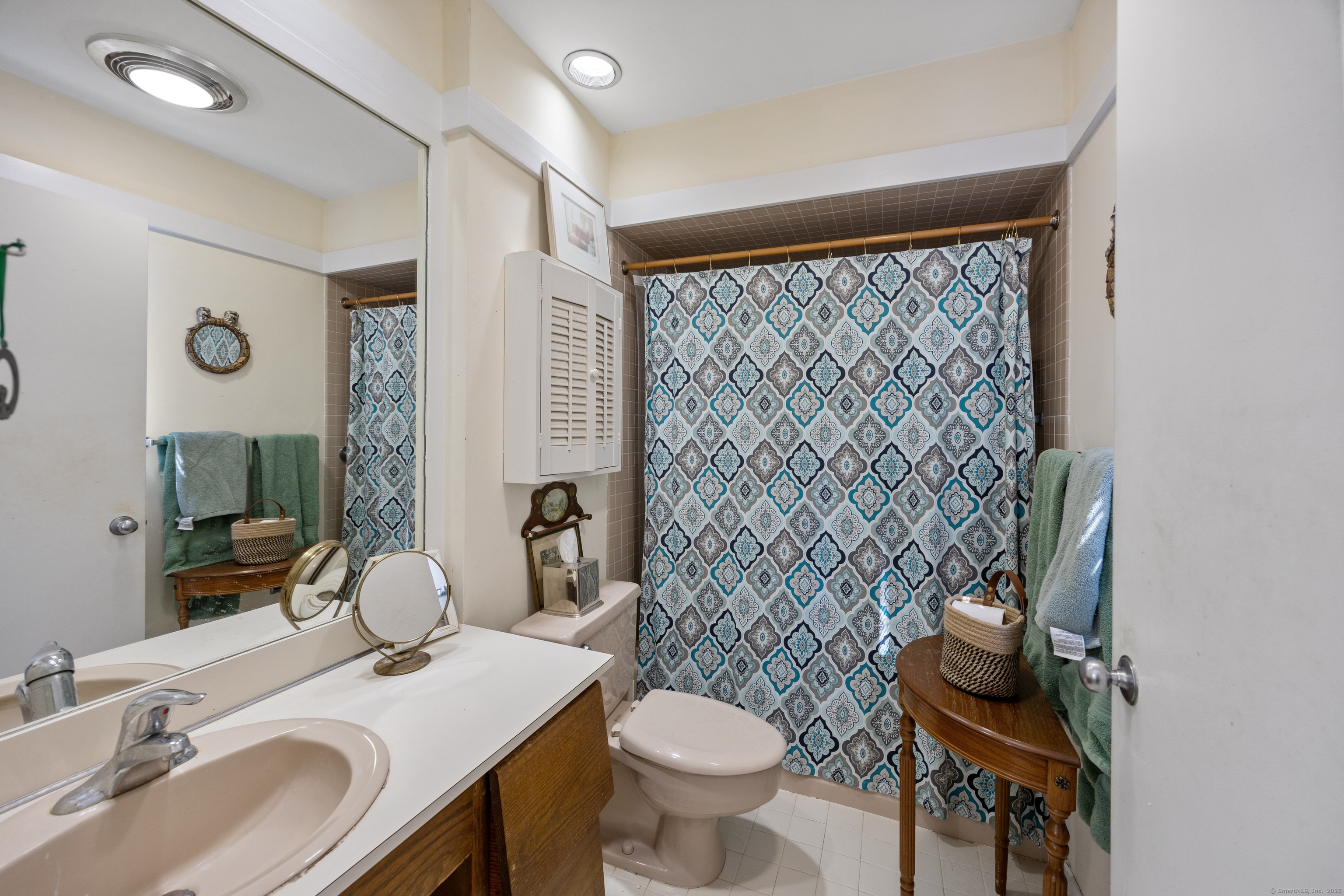 405 Heritage Village Southbury CT 06488