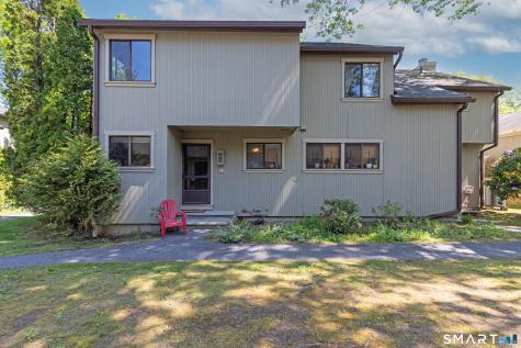 48 Woods Way Woodbury CT 06798