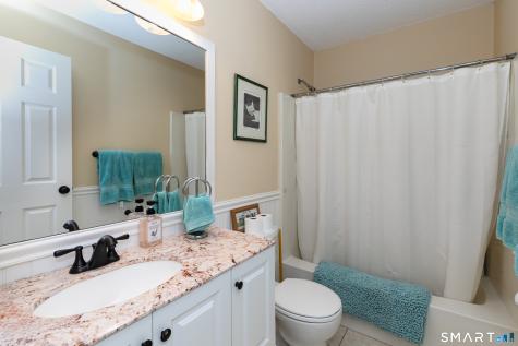48 Woods Way Woodbury CT 06798
