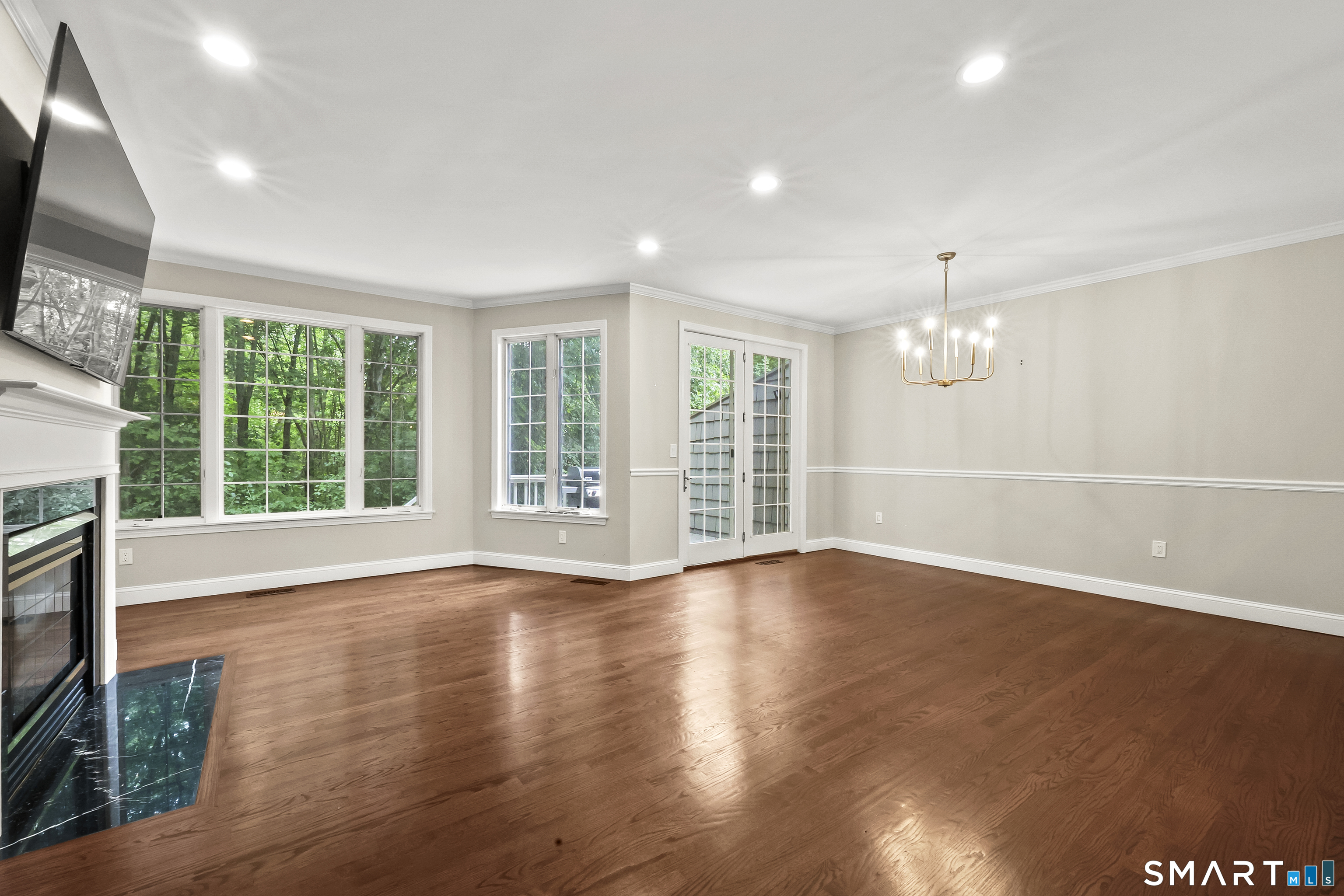 14 Harwich Lane West Hartford CT 06117
