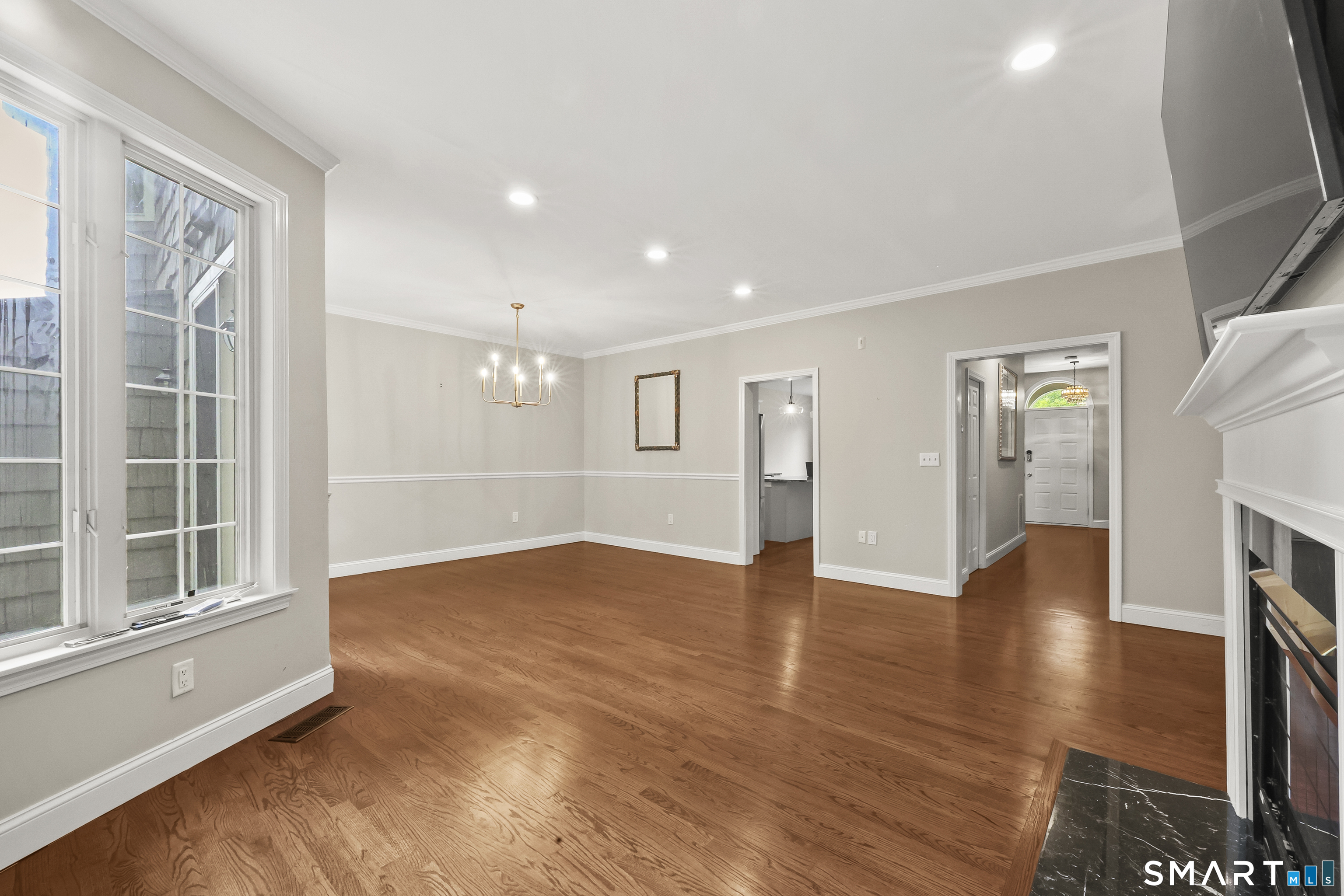 14 Harwich Lane West Hartford CT 06117