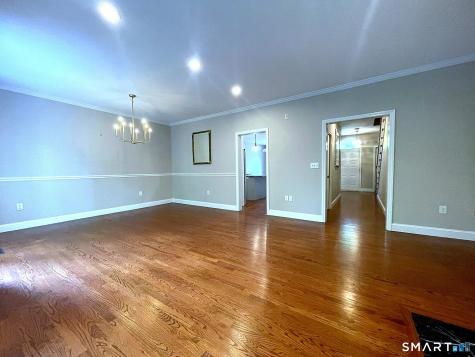 14 Harwich Lane West Hartford CT 06117