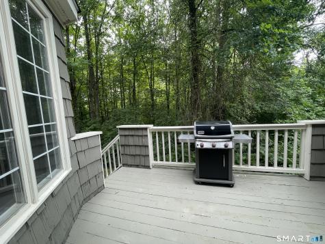 14 Harwich Lane West Hartford CT 06117