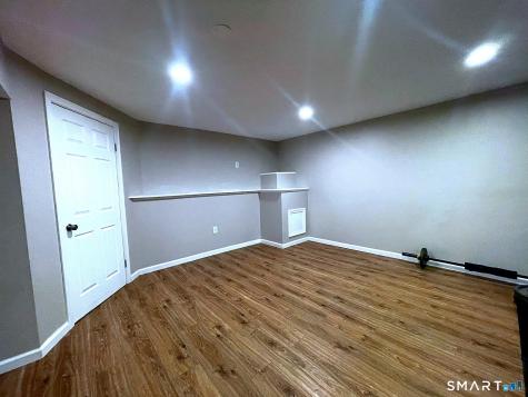 14 Harwich Lane West Hartford CT 06117