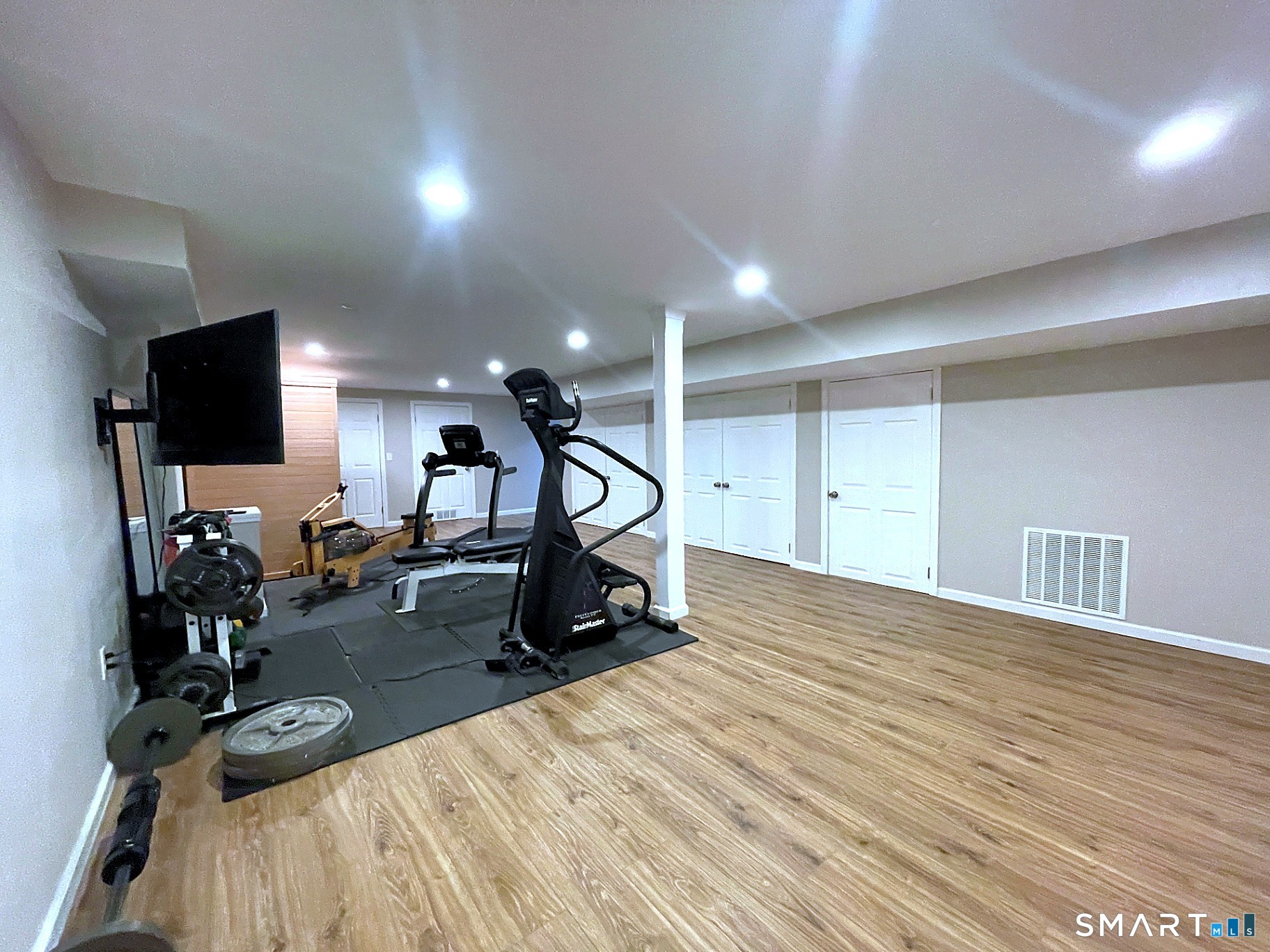 14 Harwich Lane West Hartford CT 06117