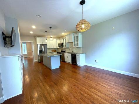 14 Harwich Lane West Hartford CT 06117