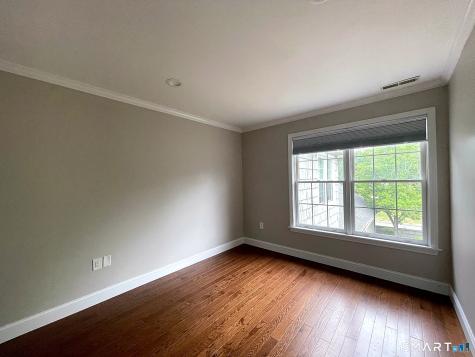 14 Harwich Lane West Hartford CT 06117