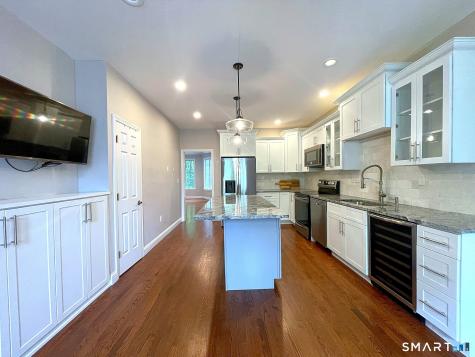 14 Harwich Lane West Hartford CT 06117