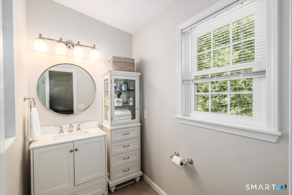 71 Sullivan Farm New Milford CT 06776