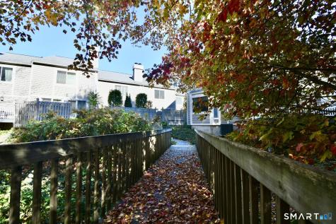 25 Strathmore Lane Norwalk CT 06880