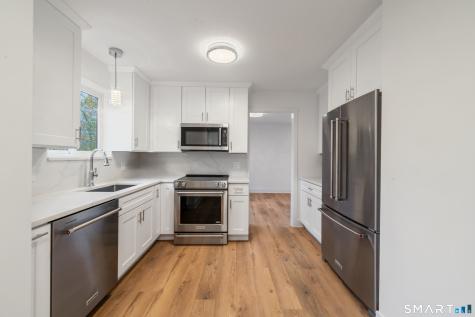89 Heritage Village Southbury CT 06488