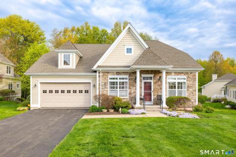 19 Cherry Hills Circle Bloomfield CT 06002