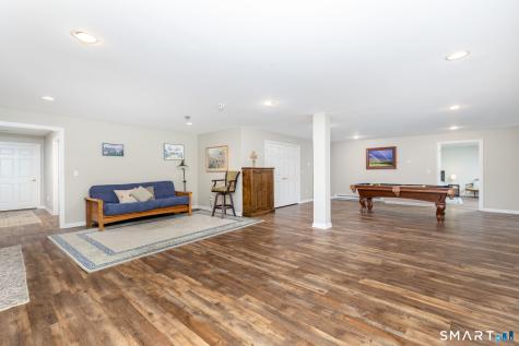 19 Cherry Hills Circle Bloomfield CT 06002