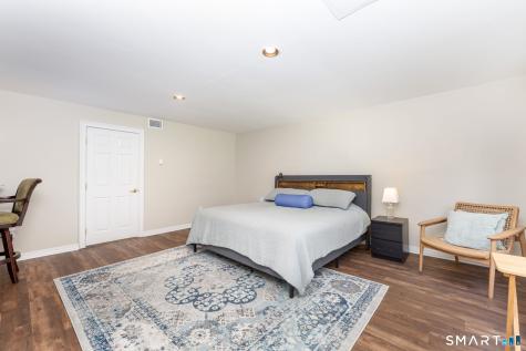 19 Cherry Hills Circle Bloomfield CT 06002