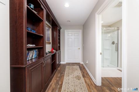 19 Cherry Hills Circle Bloomfield CT 06002