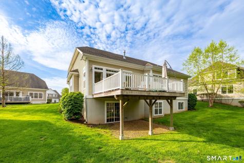 19 Cherry Hills Circle Bloomfield CT 06002