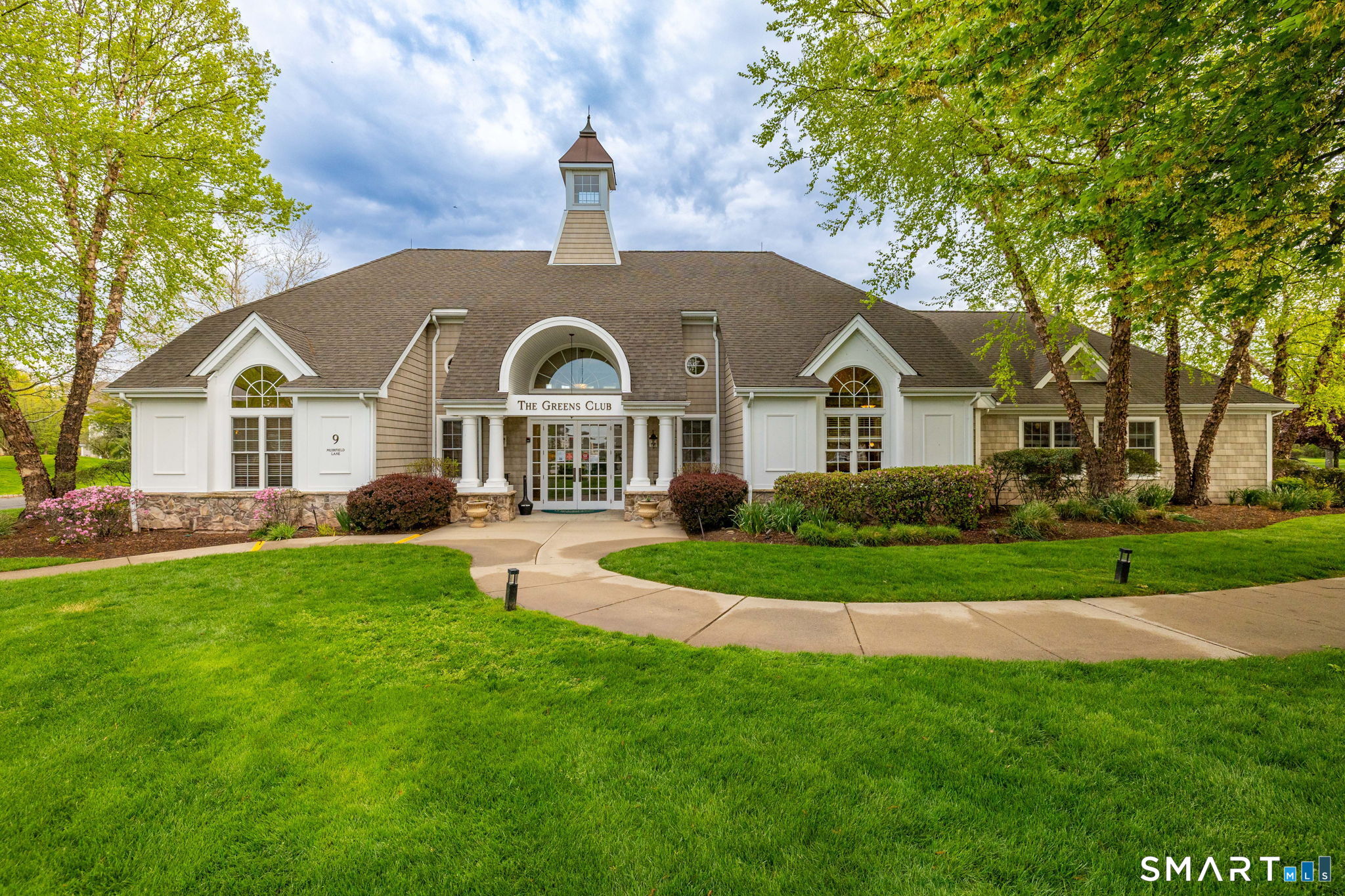 19 Cherry Hills Circle Bloomfield CT 06002