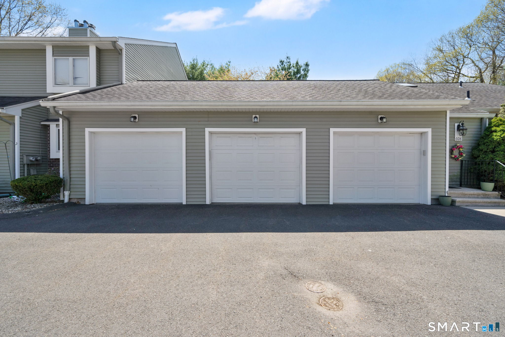 610 Sand Stone Drive South Windsor CT 06074