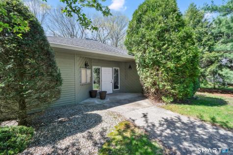 610 Sand Stone Drive South Windsor CT 06074