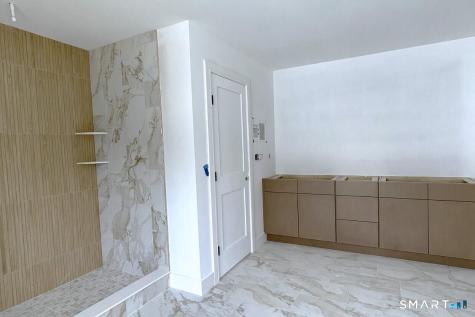 35 Village Circle Guilford CT 06437