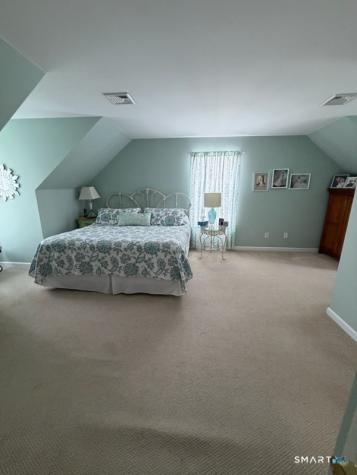 4 Bridle Trail Trumbull CT 06611
