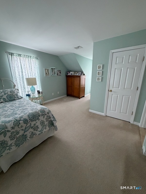 4 Bridle Trail Trumbull CT 06611