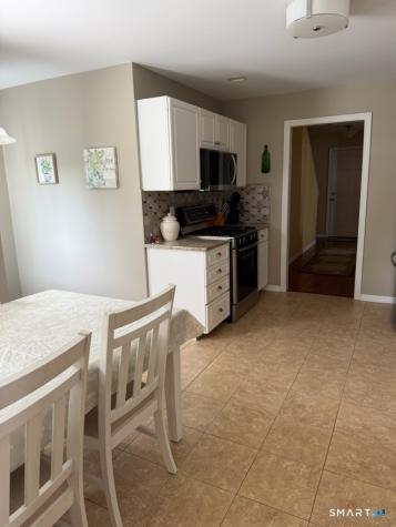 4 Bridle Trail Trumbull CT 06611