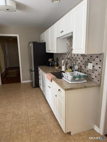 4 Bridle Trail Trumbull CT 06611