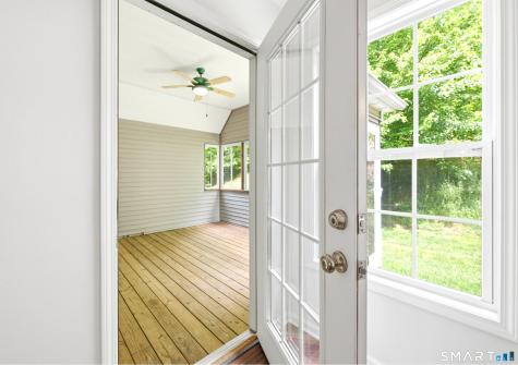176 Julia Court Newtown CT 06482