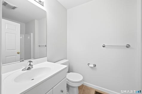 176 Julia Court Newtown CT 06482