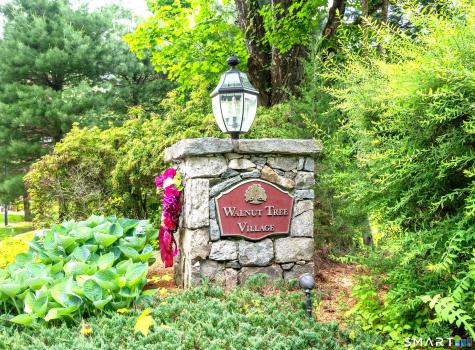 176 Julia Court Newtown CT 06482