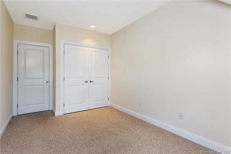4 Daskams Lane Norwalk CT 06851