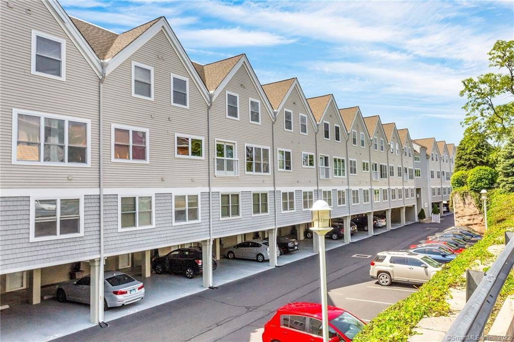 4 Daskams Lane Norwalk CT 06851
